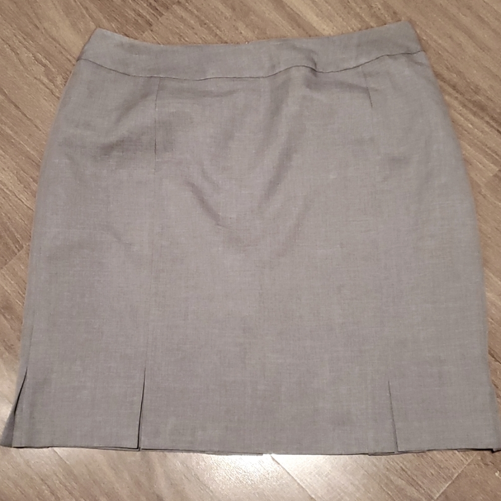 Jones Studio Separates Women's Gray Skirt - Size 16W